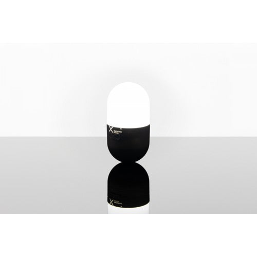 2-f11-lampe-desing-culbuto-lifestyle-1.zoom-id616-jan26.jpg
