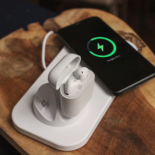 ALTDOCK4IN1_image_06-id1697-sept26.jpg