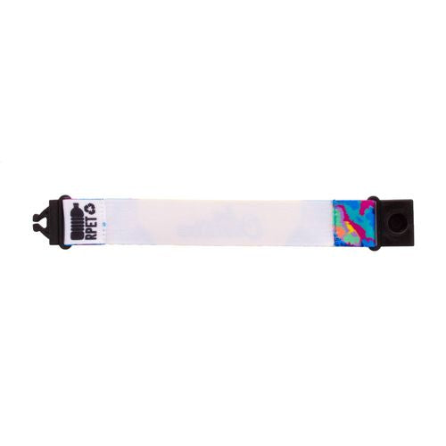 AP716582-S__BC3-id444-avril26.jpg