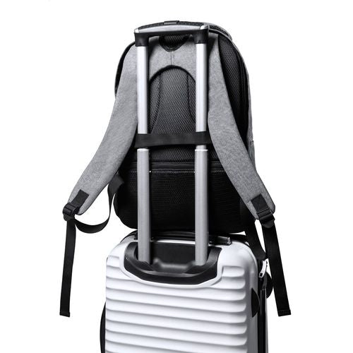 AP721900-77__FC5-id444-avril26.jpg