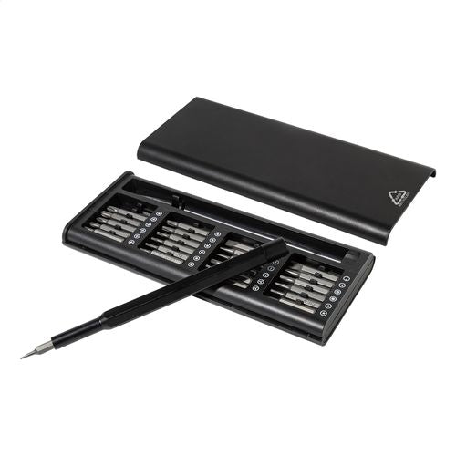 AP800297-10-id444-avril26.jpg