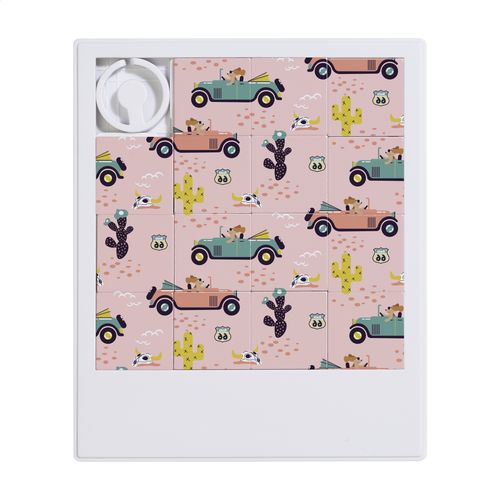 AP800806-01-id444-avril26.jpg