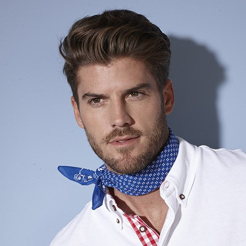 Bandana_carre___MB6400_CYBER26.jpg
