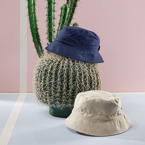 Chapeau_microfibre_lifestyle__MB6701_CYBER26.jpg