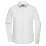 Chemise_Femme_blanc_Devant_JN677_CYBER26.jpg