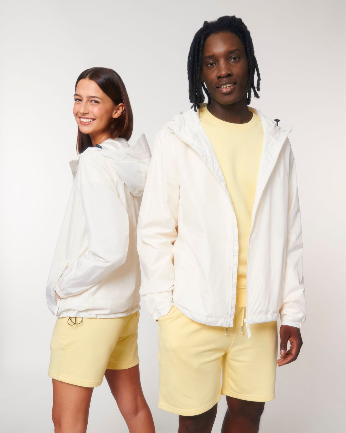 Off White - C018