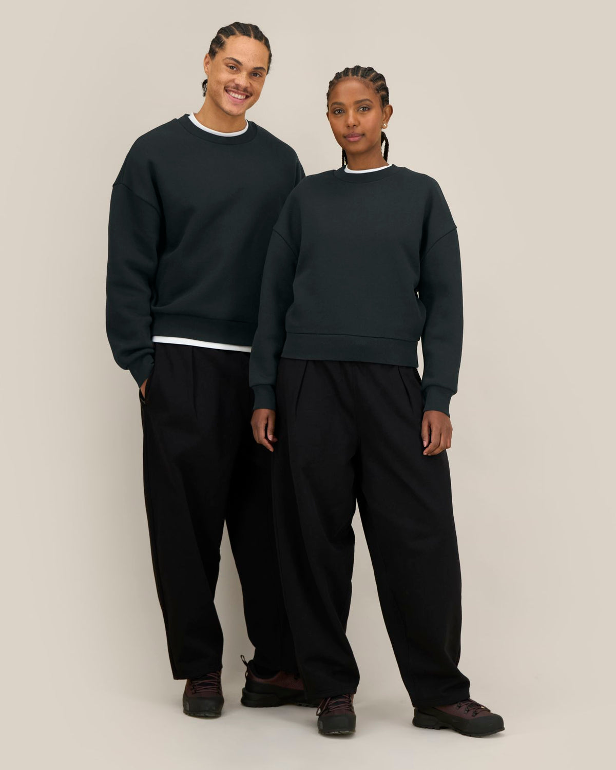 Black - C002