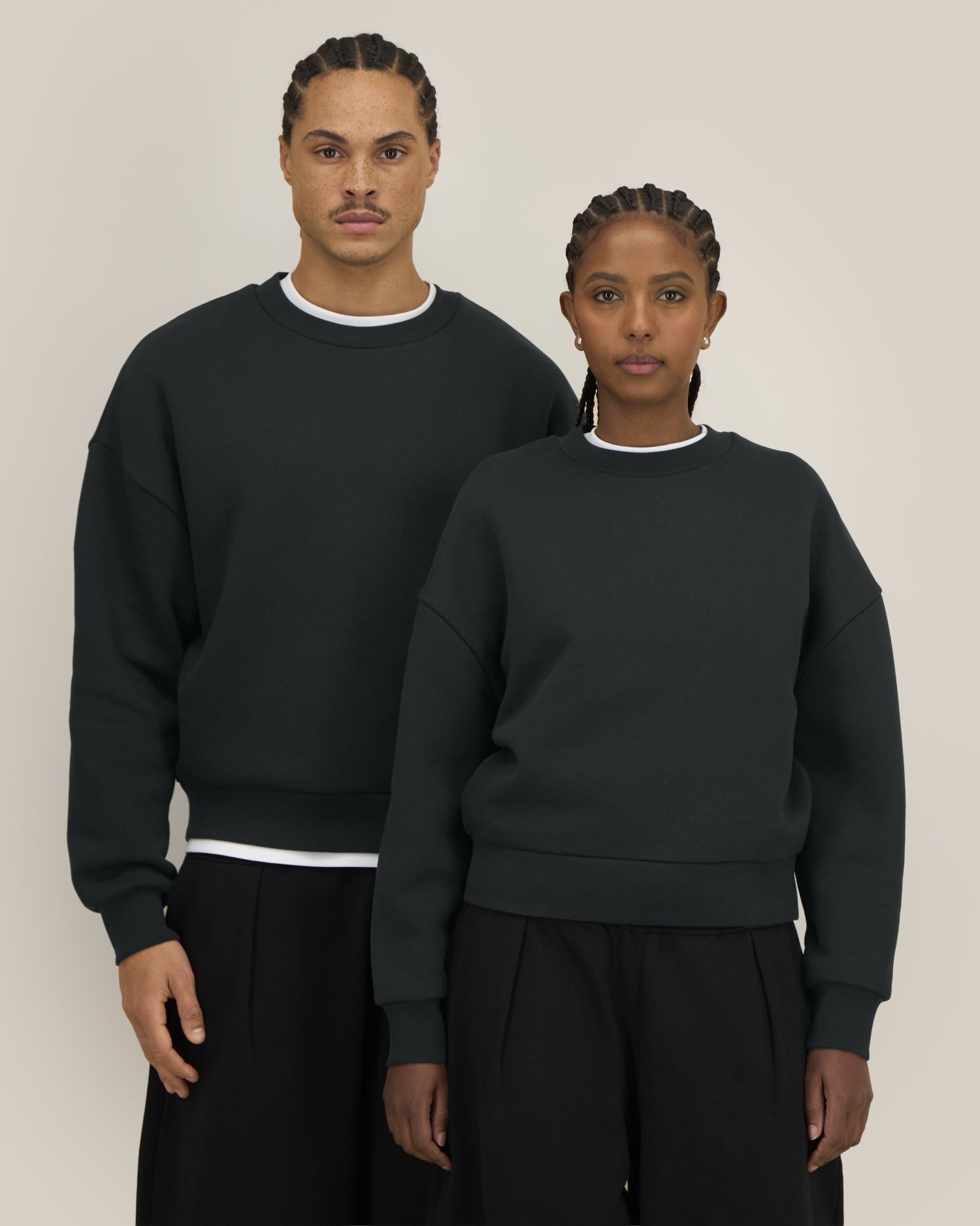 Black - C002
