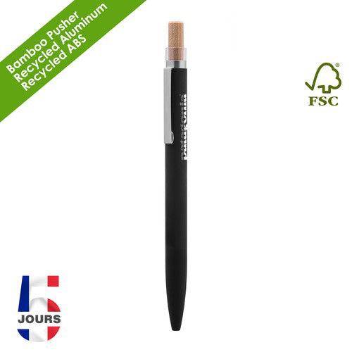 FRANCE-5D-France-Stock-BND184_5DFRANCESTOCK_BLACKRUBBER-Patagonia-1-CHILI-26.jpg