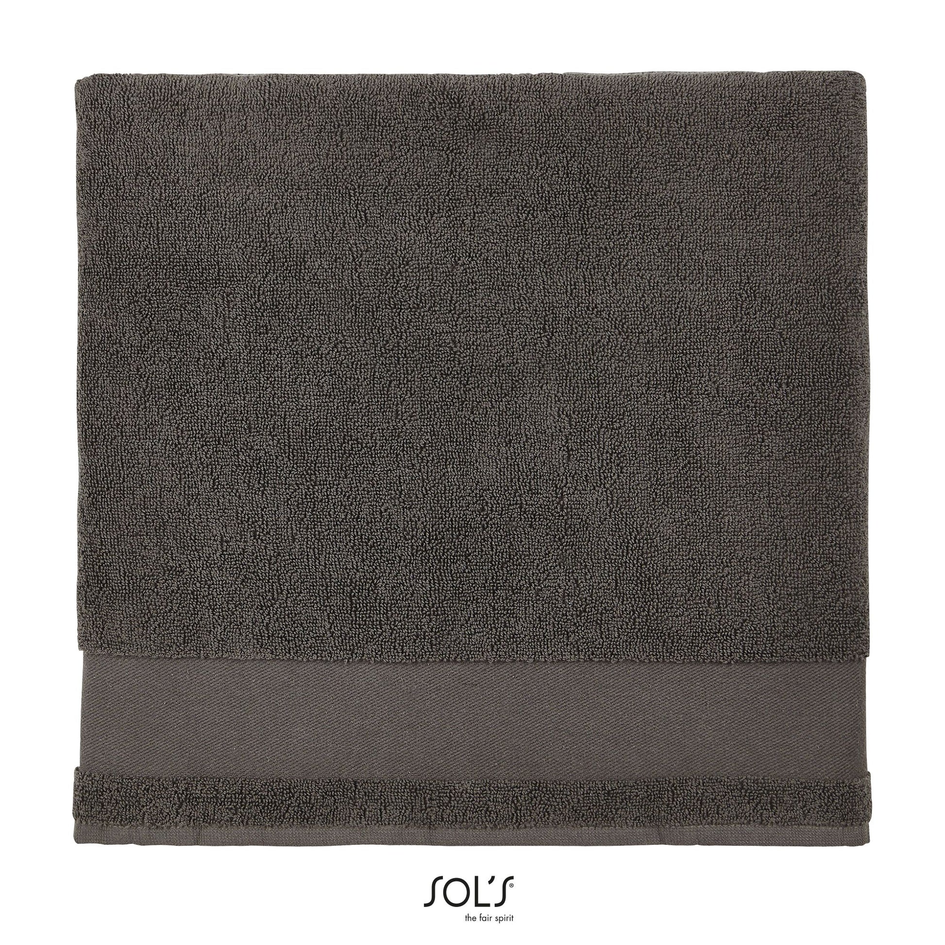 Gris foncé