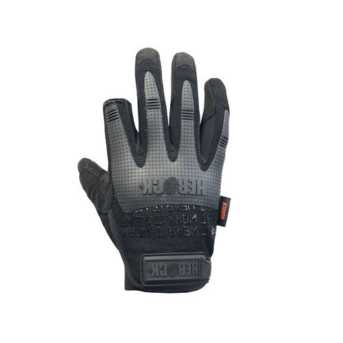 HK645_15_front_IM_2025.jpg