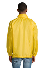 Jaune