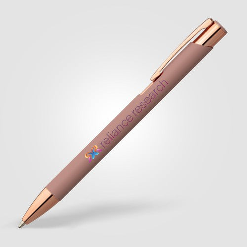 MRQ_C_Rosegold_87675270_GLS_2026.jpg