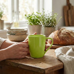 MUG210_C_PHOTO_L-BOOM-14sept26.jpg