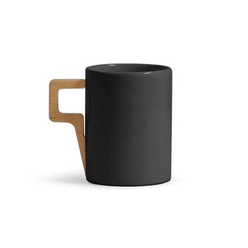 MUG901PB_C_PHOTO_3-BOOM-14sept26.jpg