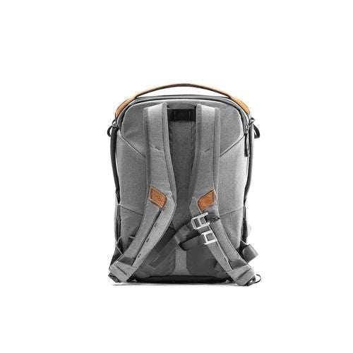 PD-Everyday-Backpack-20L-Ash-4-id732-juin25.jpg