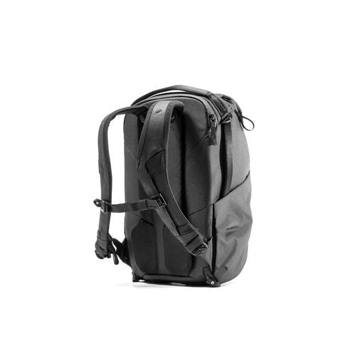 PD-Everyday-Backpack-20L-Black-3-id732-juin25.jpg