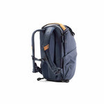 PD-Everyday-Backpack-20L-Midnight-3-id732-juin25.jpg