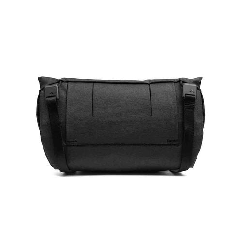 PD-FieldPouch-Black-8-id732-juin25.jpg