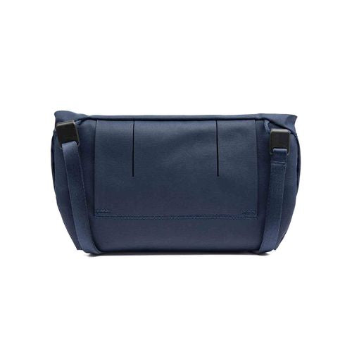 PD-FieldPouch-Midnight-8-id732-juin25.jpg