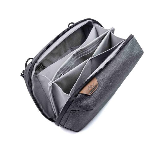 PD-Tech-Pouch-Charcoal-4-id732-juin25.jpg