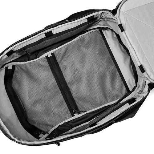 PD-Travel-Backpack-30L-Black-5-id732-juin25.jpg