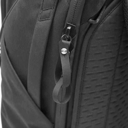 PD-Travel-Backpack-45L-Black-6-id732-juin25.jpg