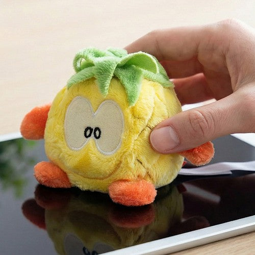 Peluche_ananas_MBW___M160460_CYBER26.jpg