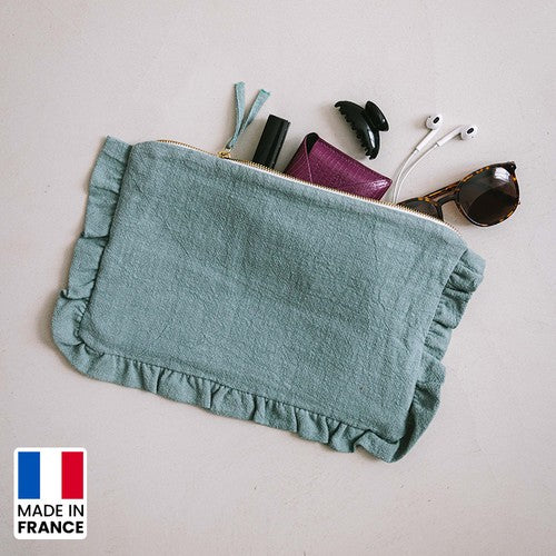 Pochette_a_volant_celadon_Devant_PR004_CYBER25.jpg
