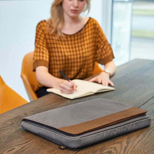 Pochette_pour_pc___1816522_CYBER26.jpg