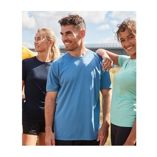 R61001_lifestyle_IBX_2026.jpg
