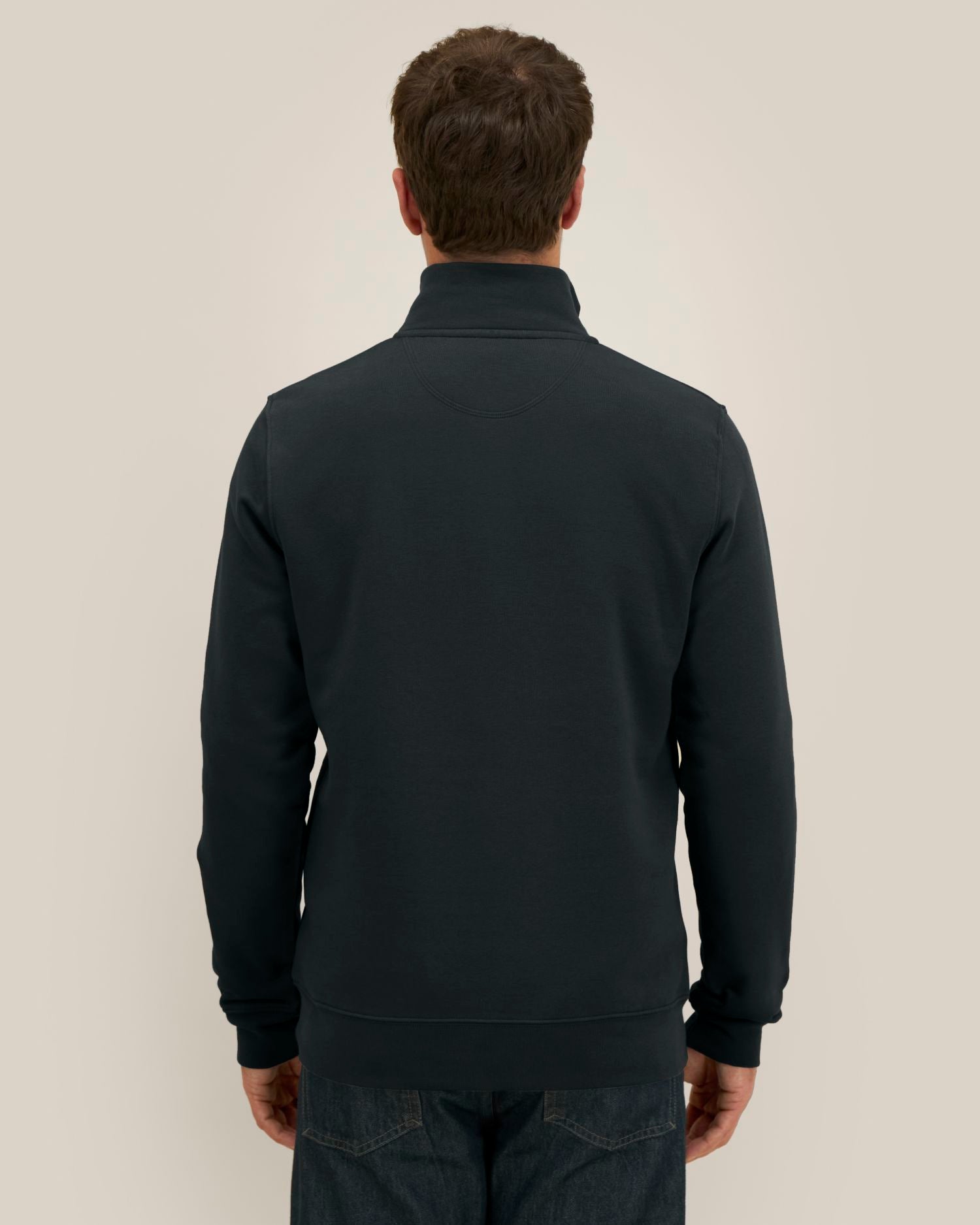 Black - C002