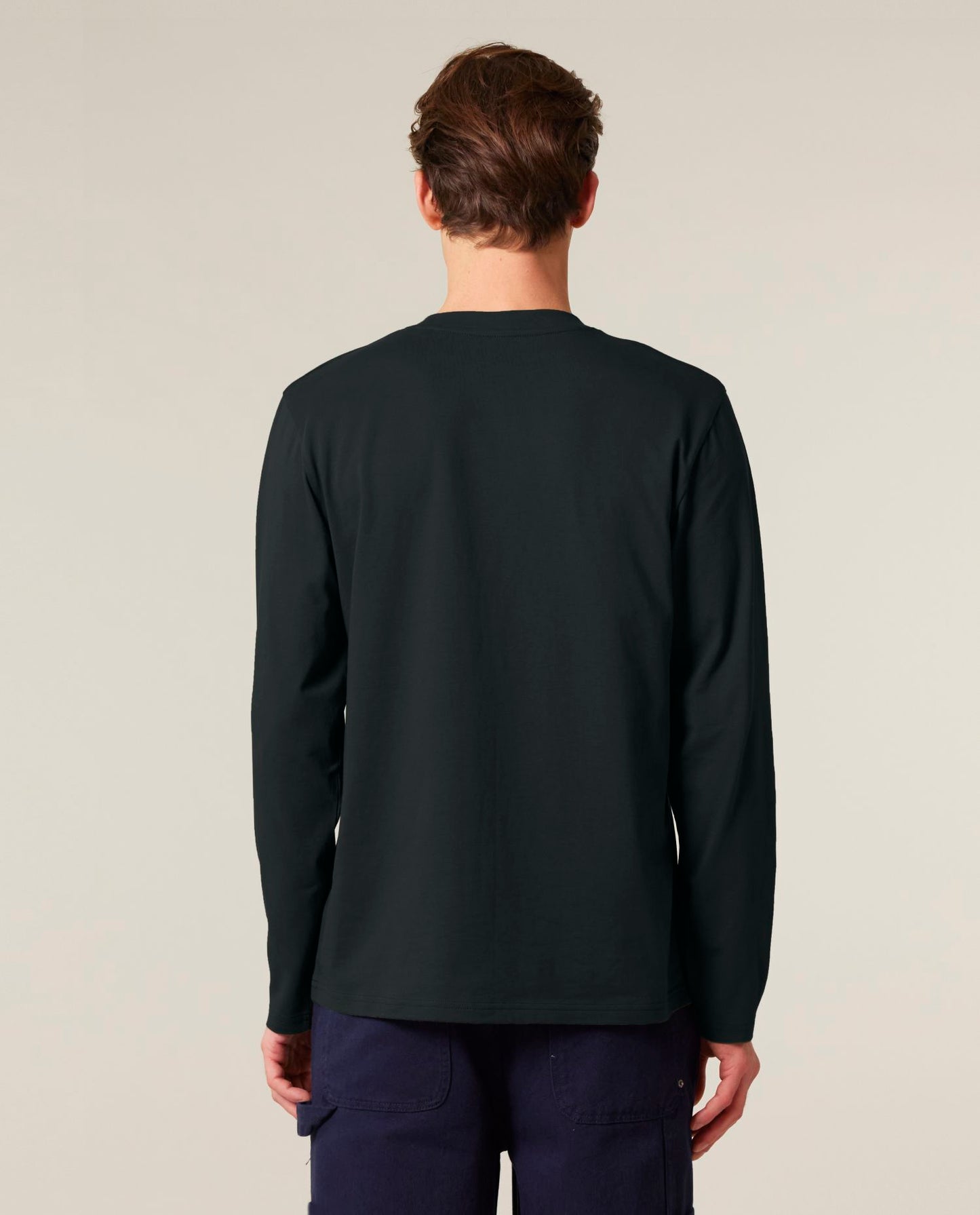 Black - C002