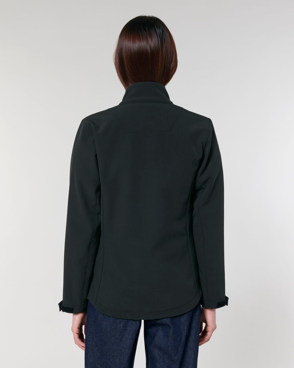 Black - C002