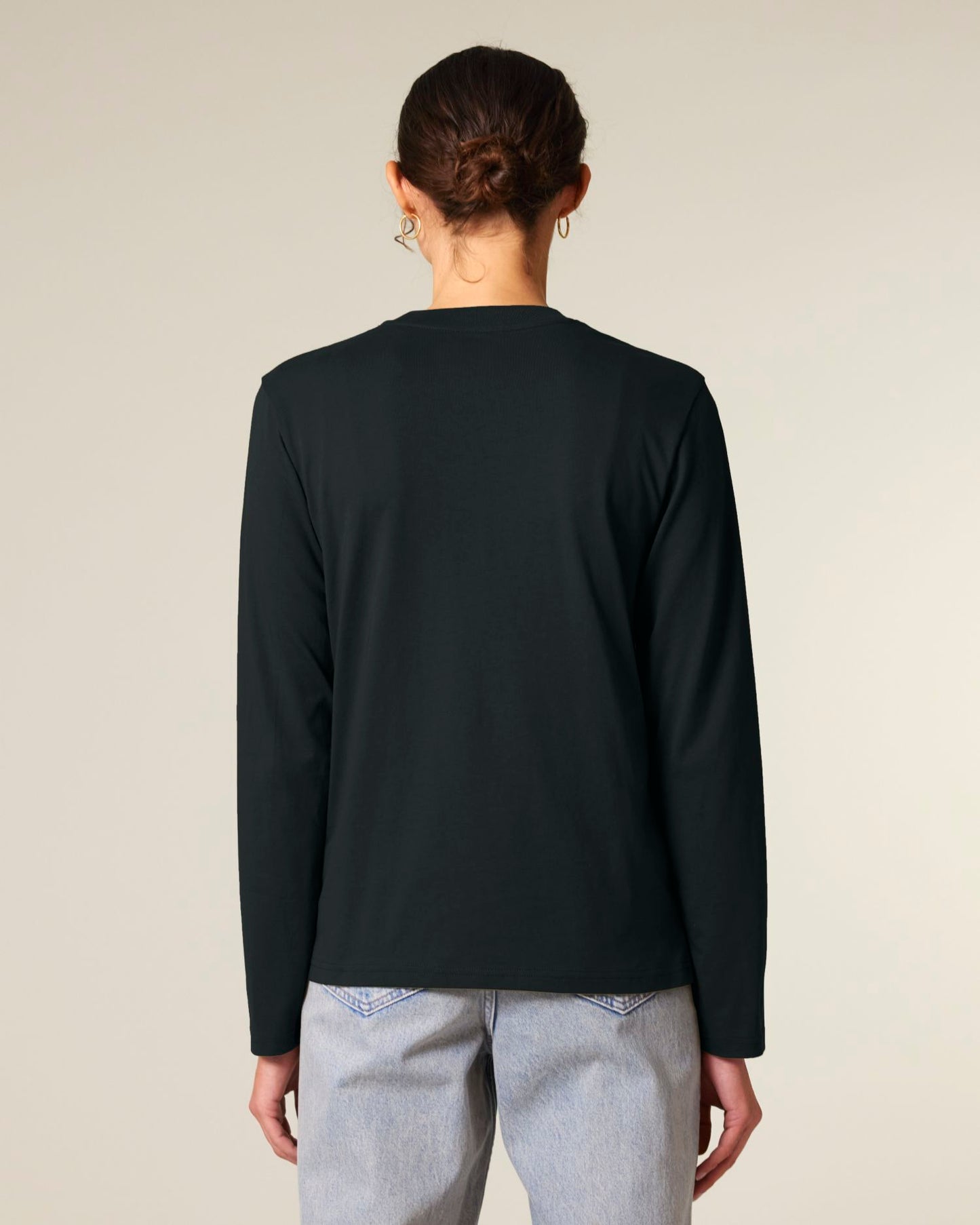 Black - C002