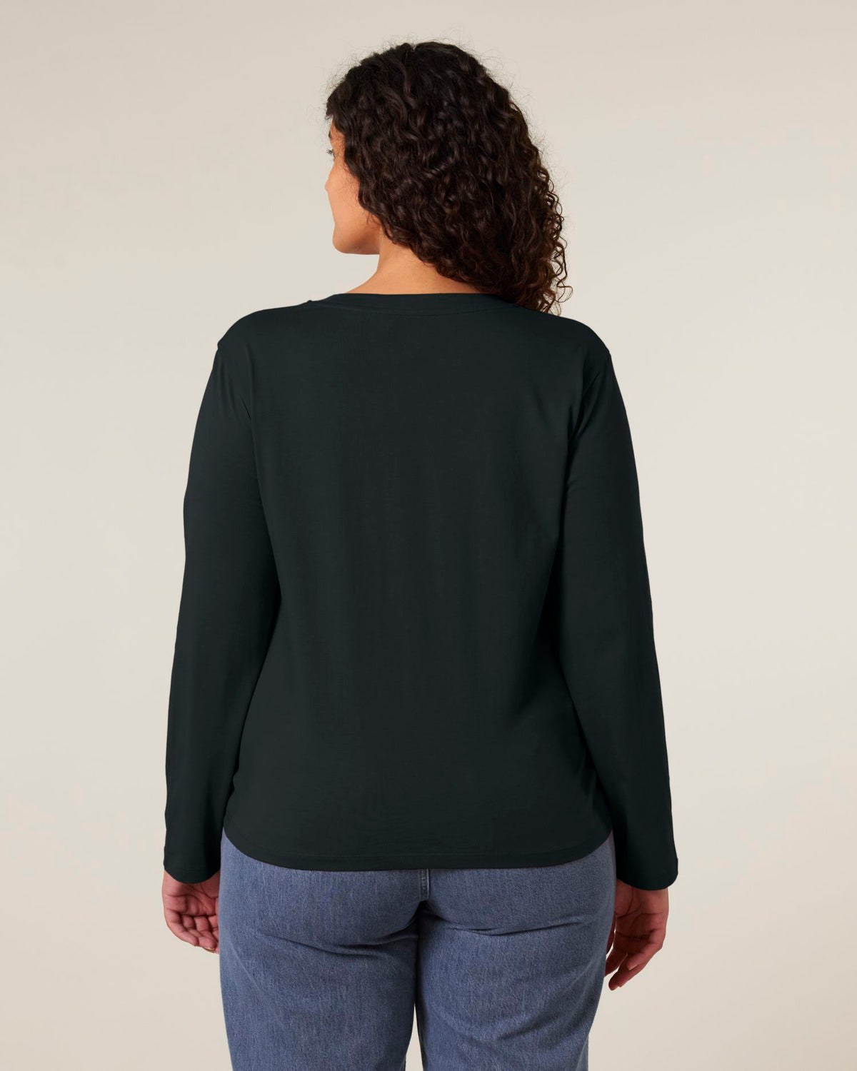 Black - C002