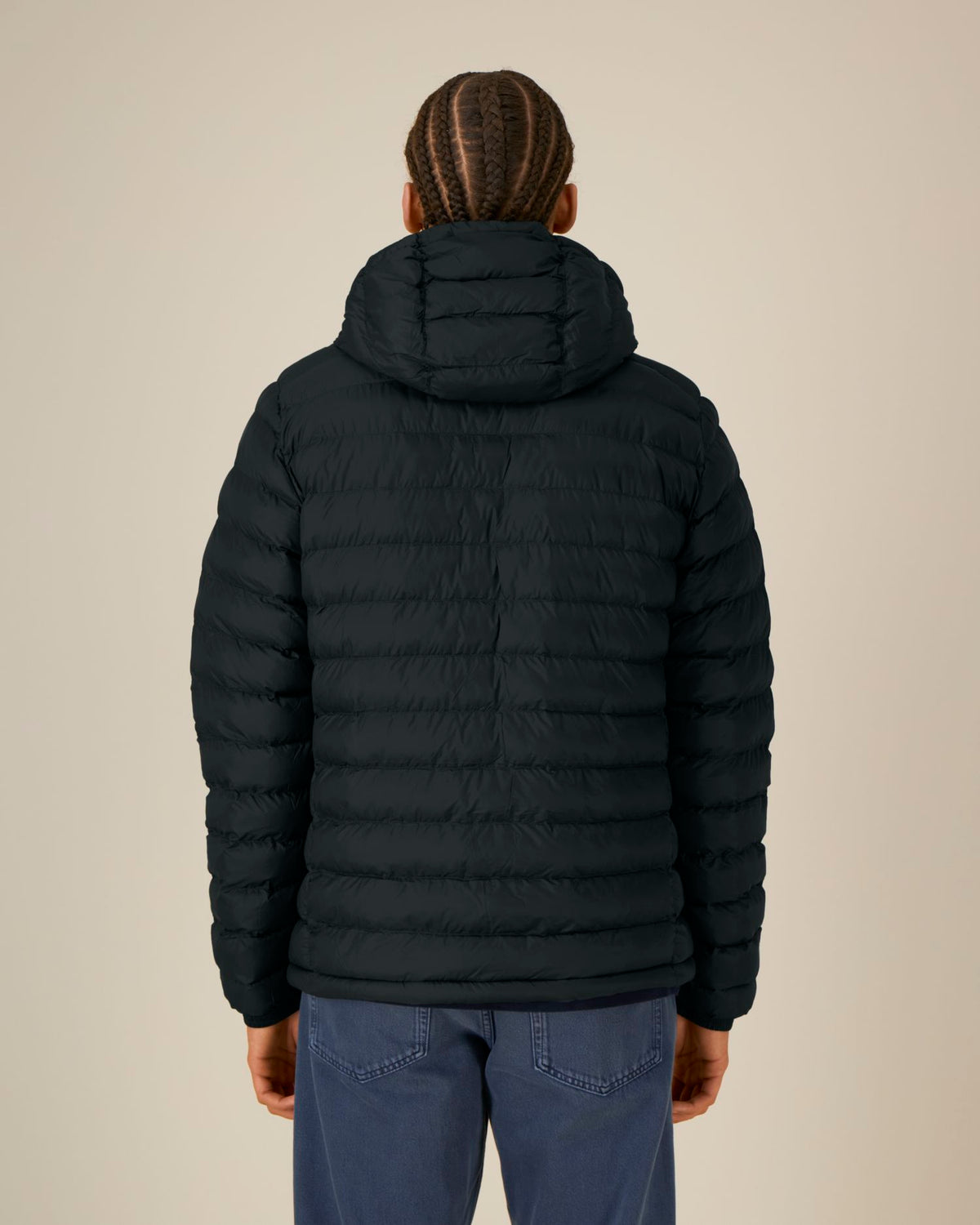 Black - C002