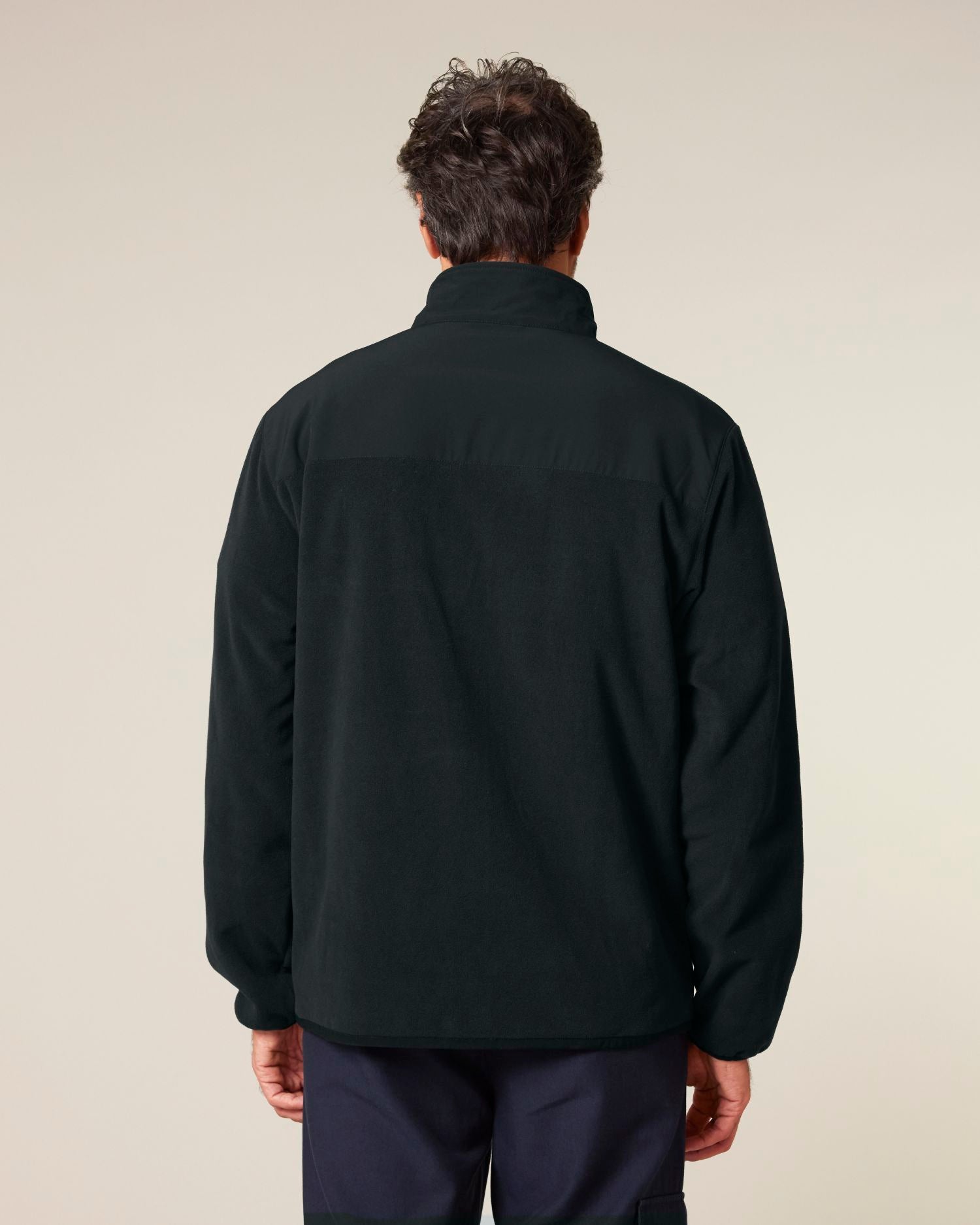 Black - C002
