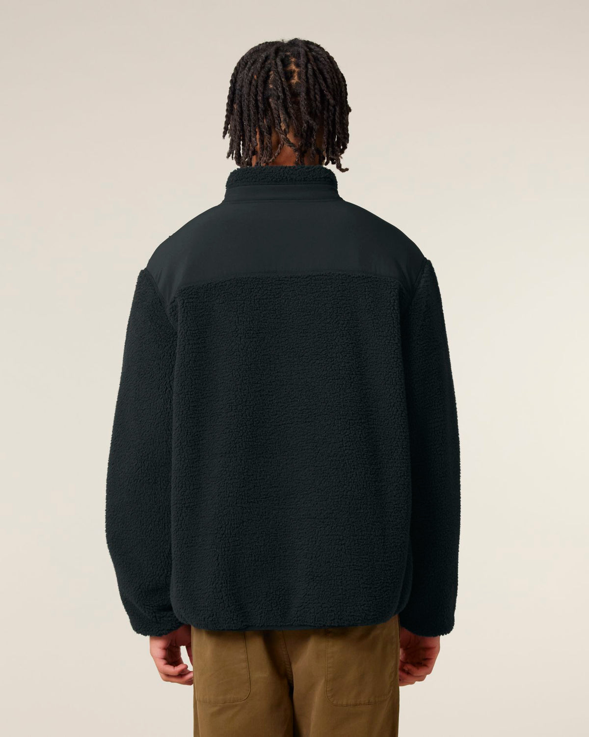 Black - C002