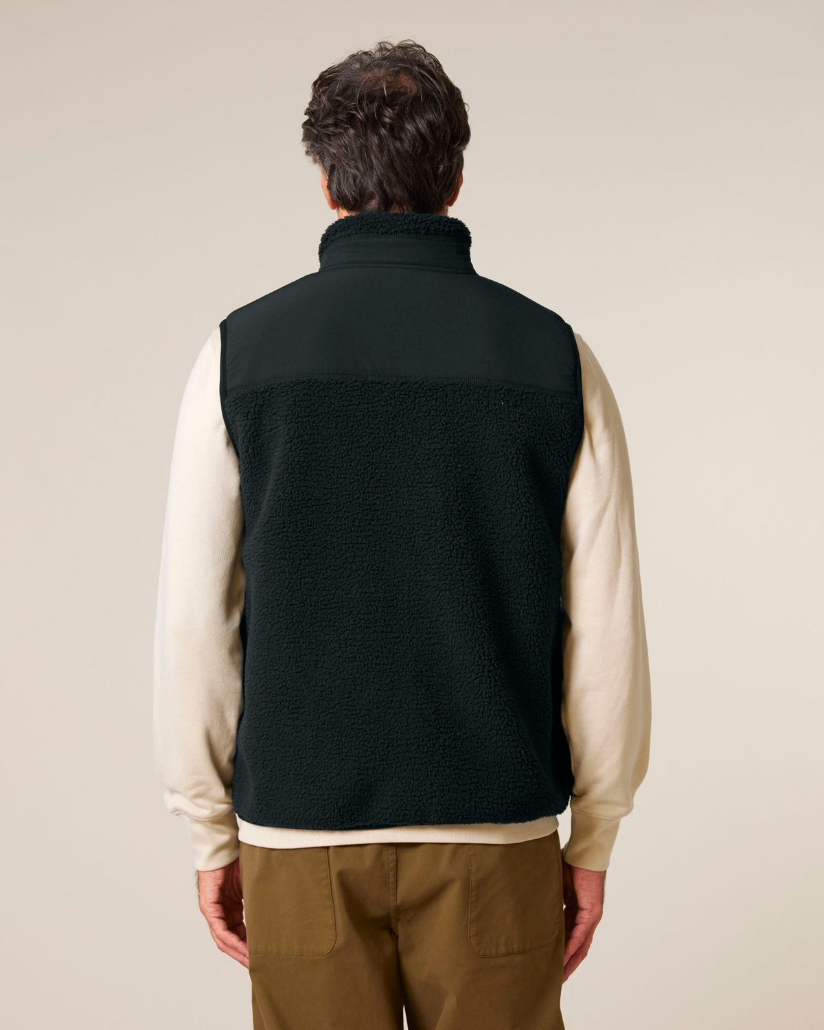 Black - C002