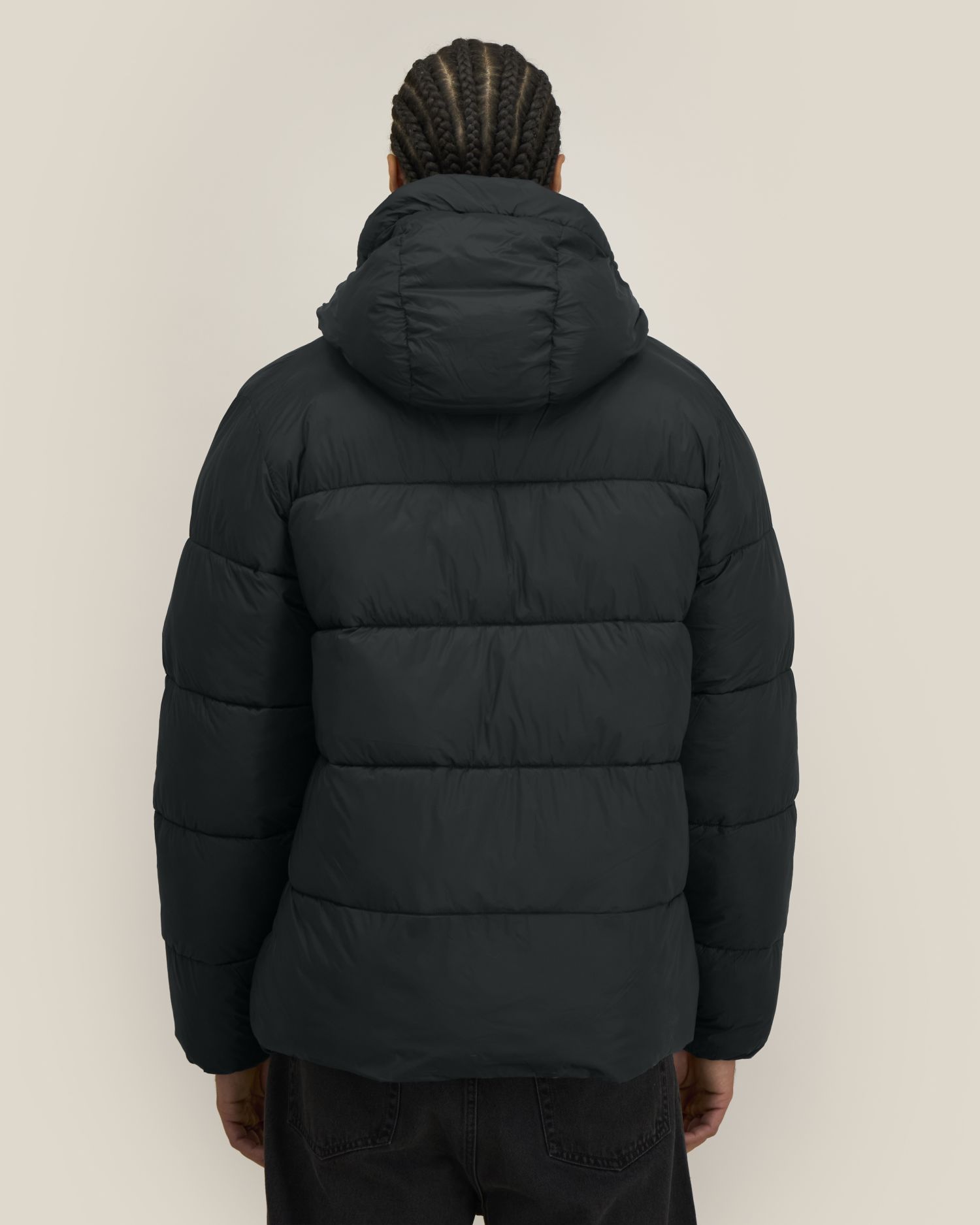 Black - C002