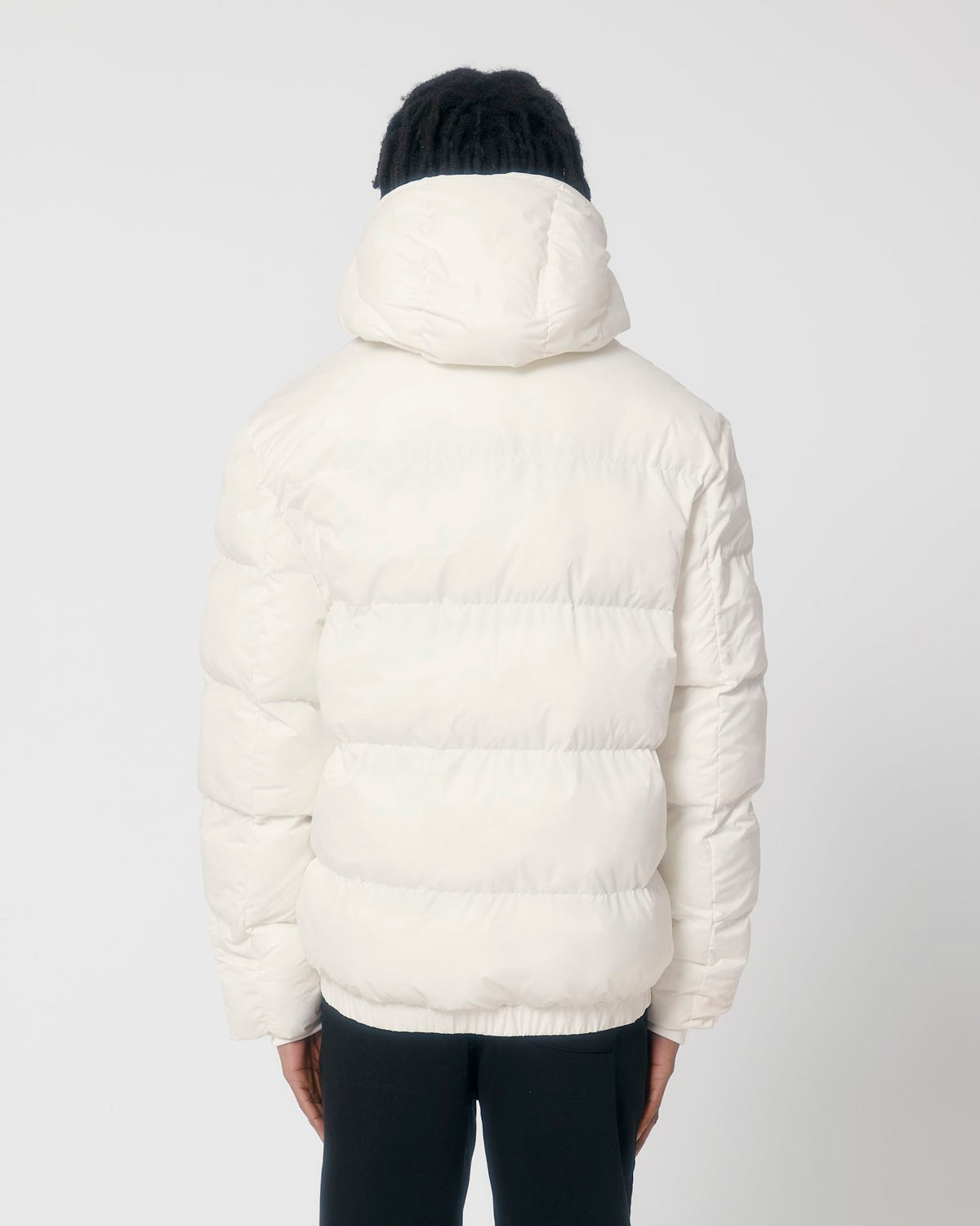 Off White - C018