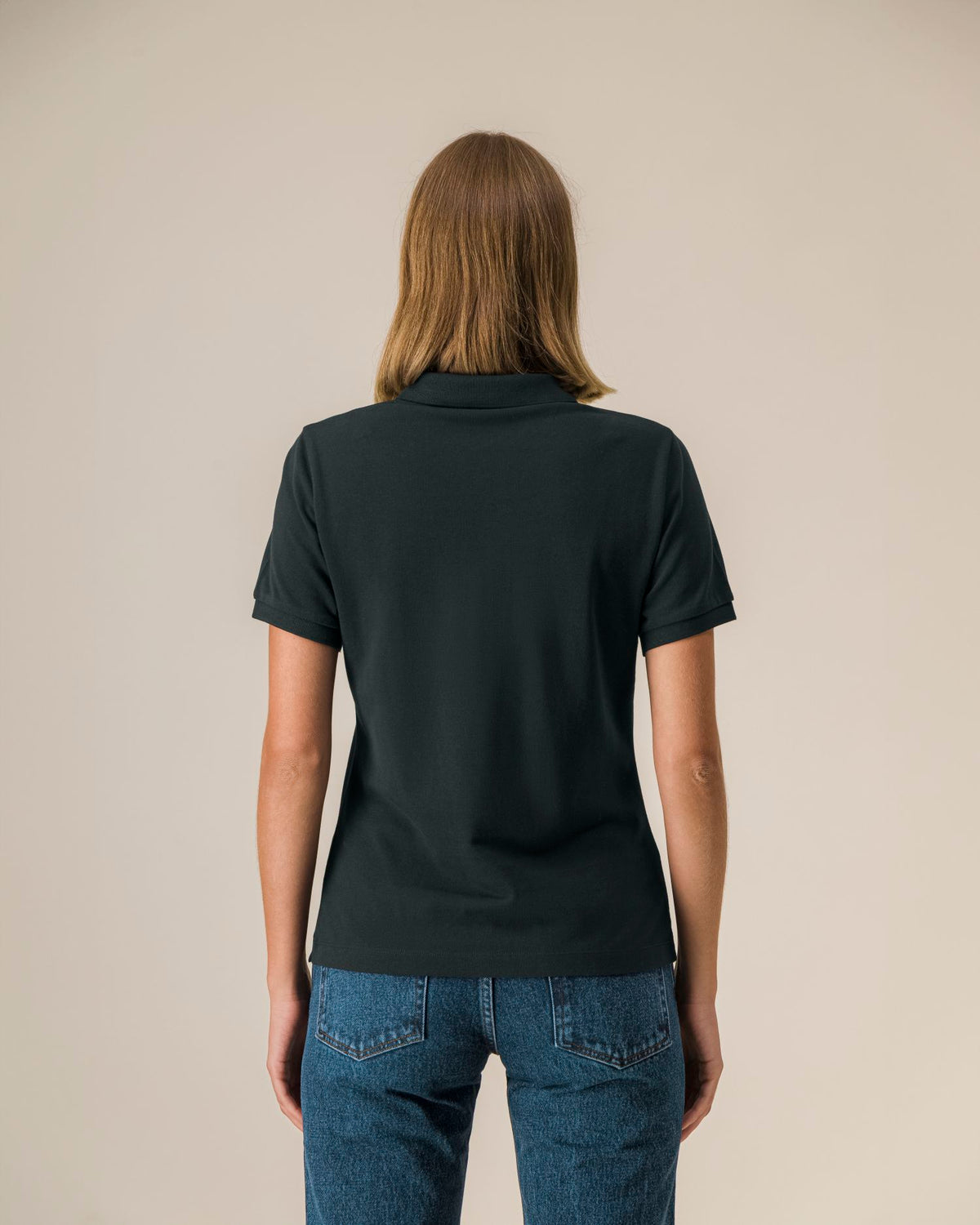 Black - C002