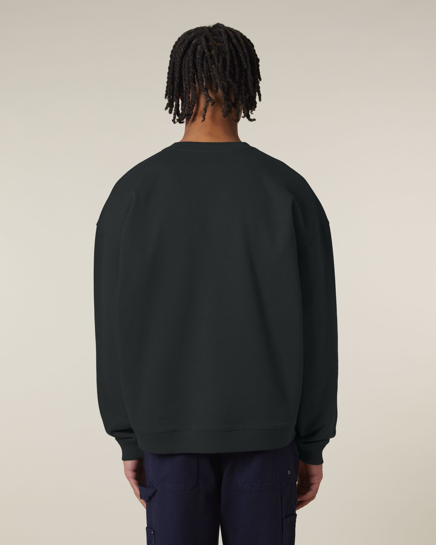Black - C002