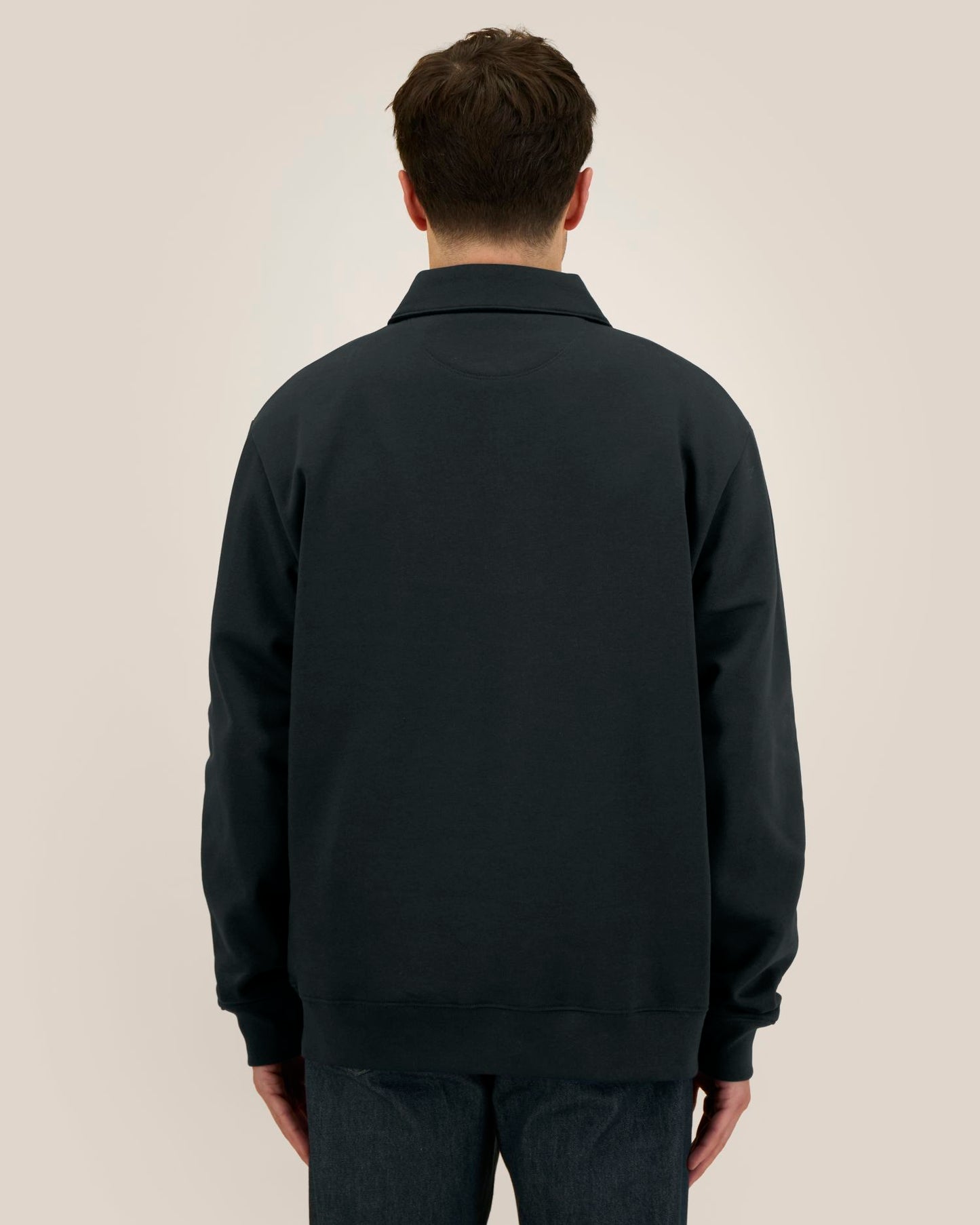 Black - C002