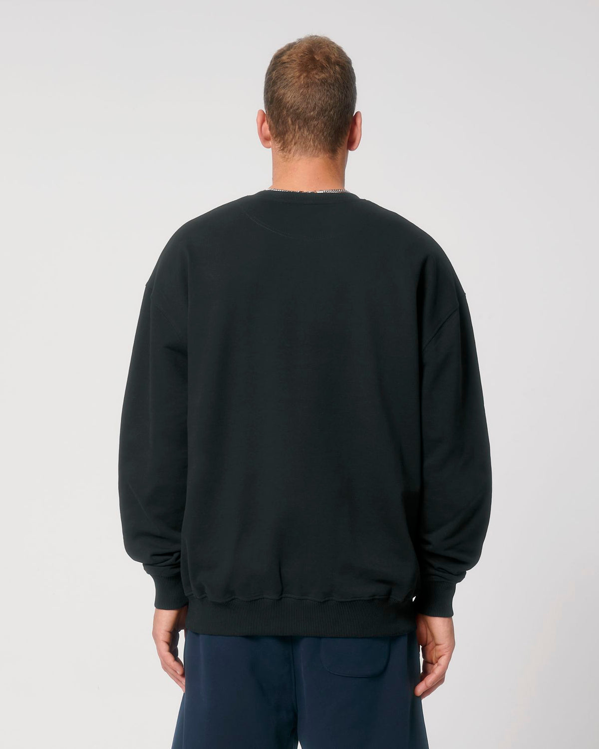 Black - C002