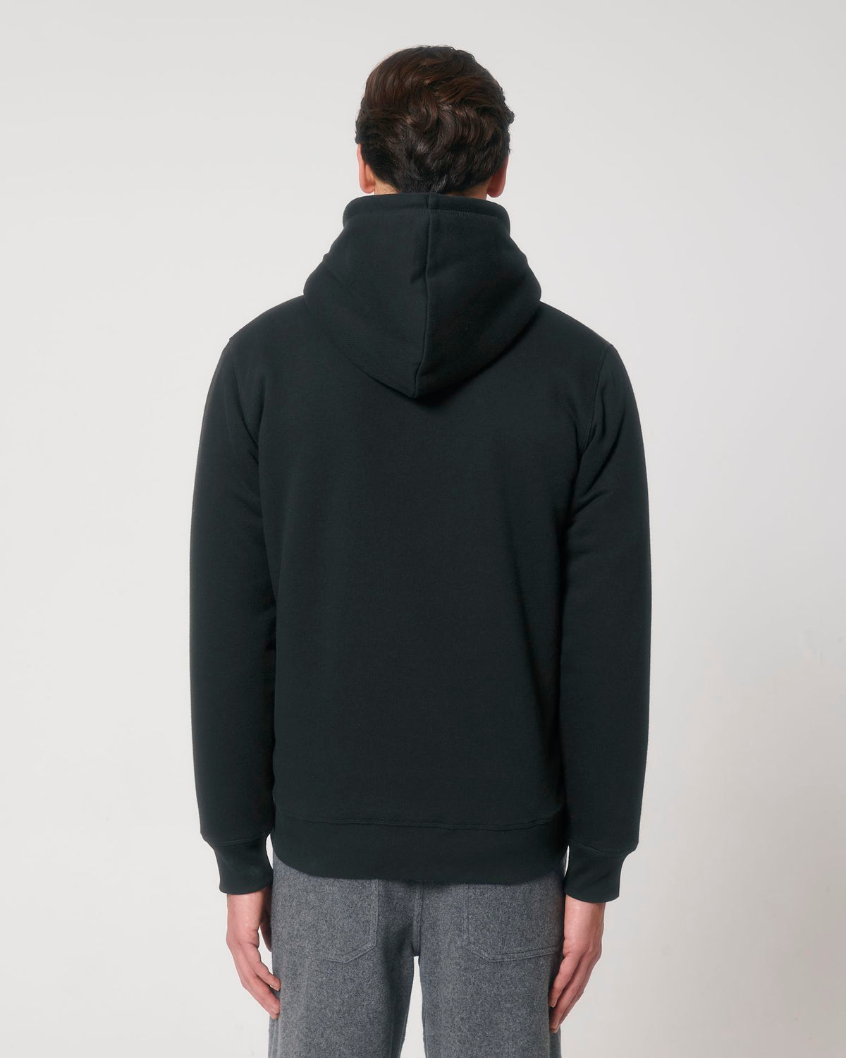 Black - C002