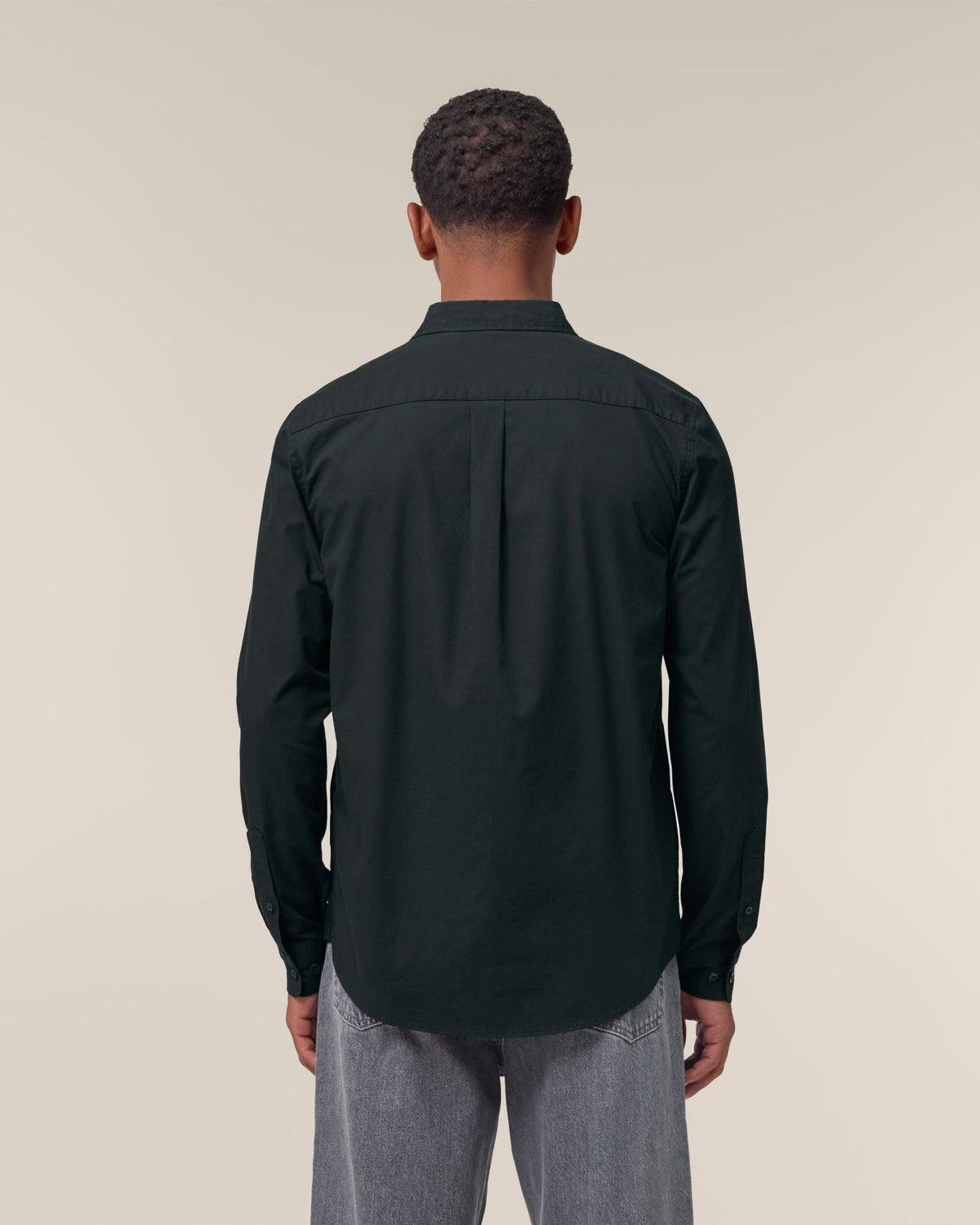 Black - C002