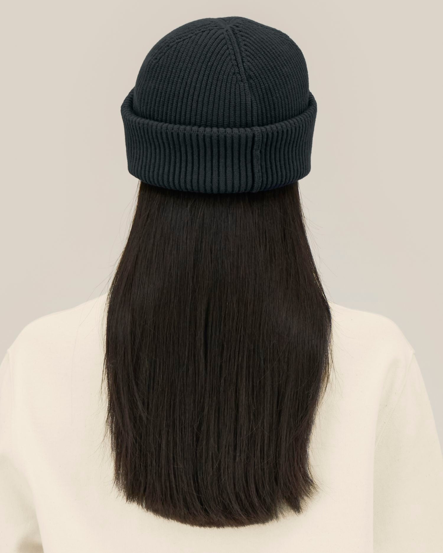 Black - C002