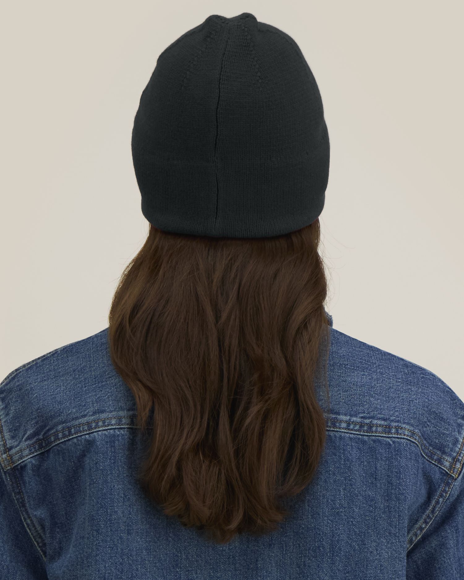 Black - C002
